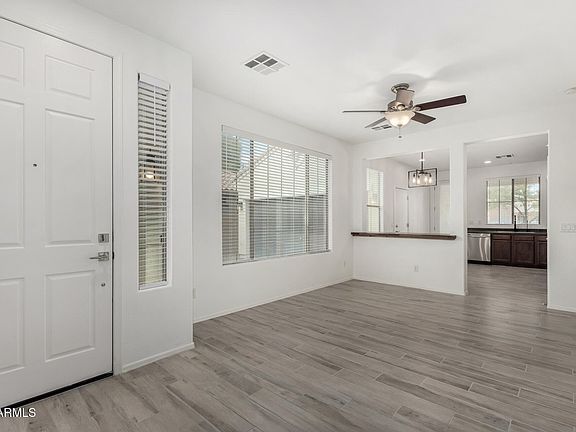 4th image of 21026 E PICKETT Street