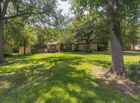 3rd image of 12614 Crystal Creek Dr