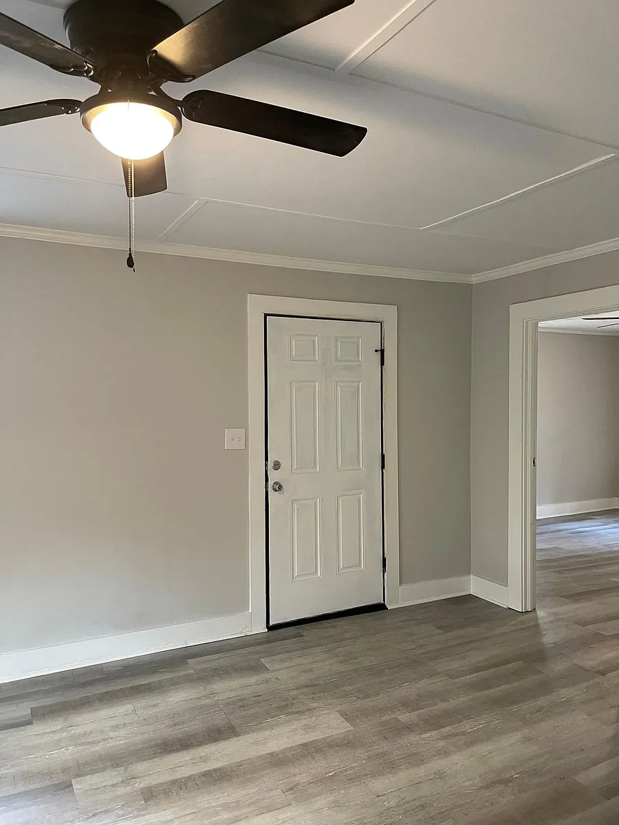 Living Room, front door from inside: all doors, storm doors are new - 204 E Hampton St
