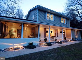 6455 Warren C Eller Dr, La Plata, MD 20646