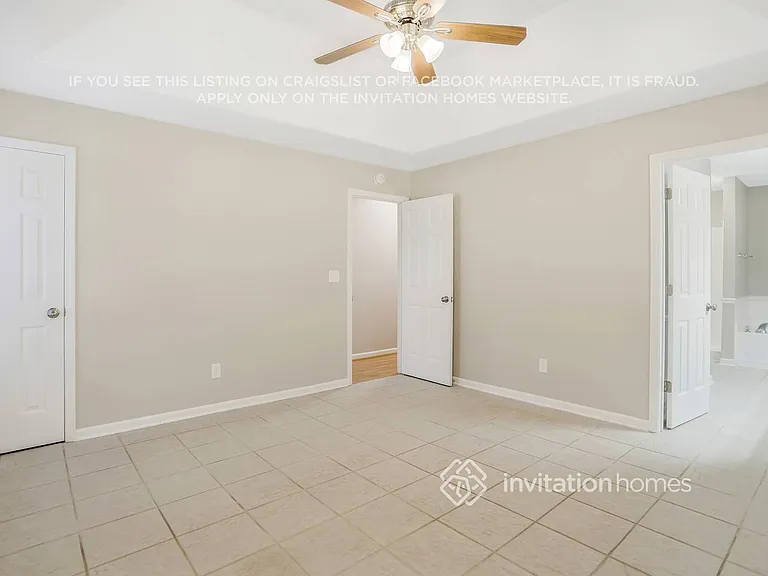729 Country Lake Ct — Photo 10