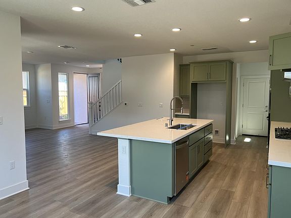 5th image of 3067 Green Meadow Ln