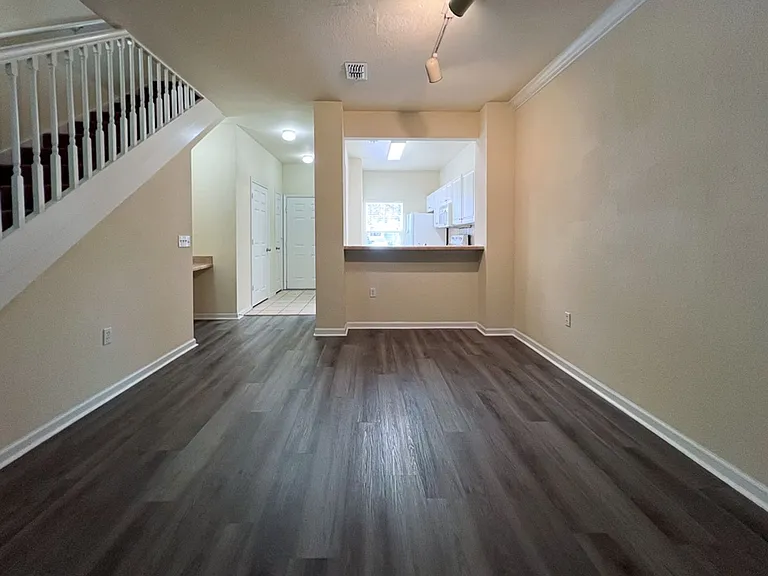 4886 NW 46th Pl #106 — Photo 28