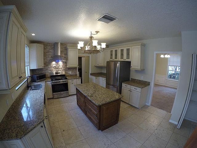 1st image of 9410 Woodbay Dr