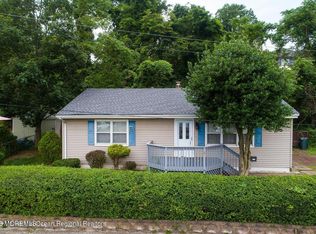 297 Shore Dr, Highlands, NJ 07732