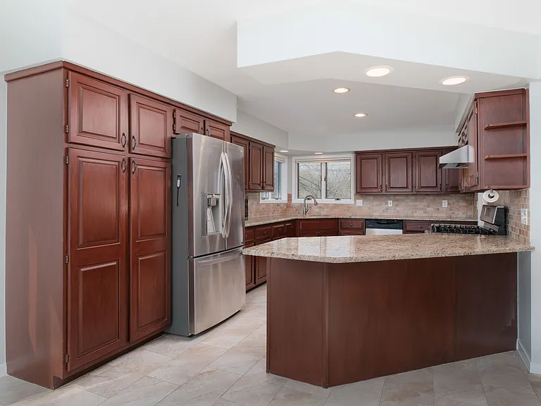 1083 N Livernois Rd — Photo 12
