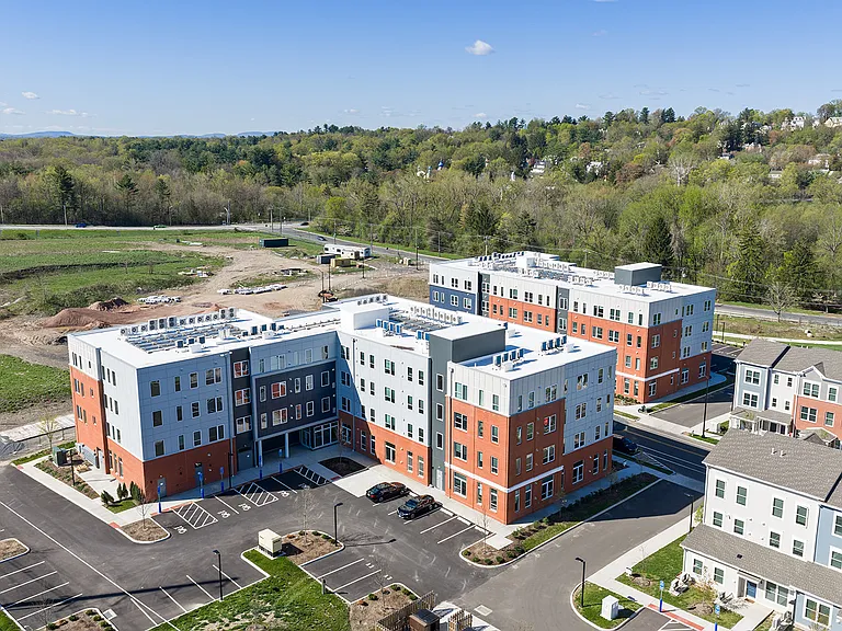 Heights at Village at Park River — Photo 9
