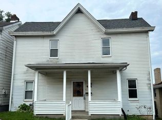 617 9th St, Pitcairn, PA 15140