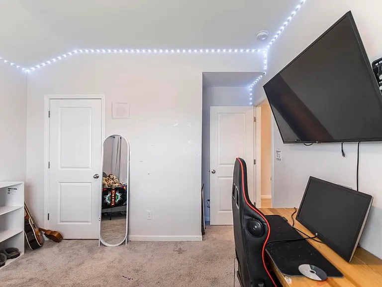 105 Pearl Moss Ln — Photo 30