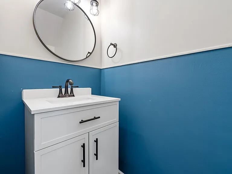 2509 Stadium Dr — Photo 18