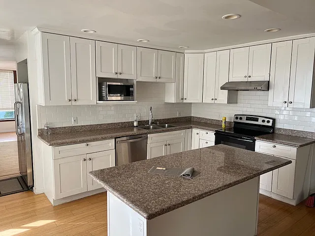 7628 Potrero Ave — Photo 12