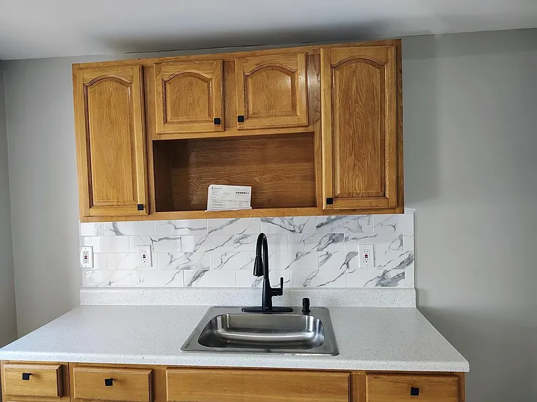 1071 Pembroke St — Photo 11