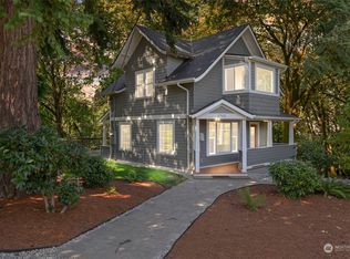 1702 N Pine St, Tacoma, WA