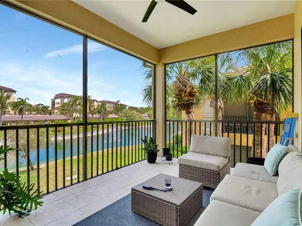 190 Vintage CIR #202, NAPLES, FL 34119