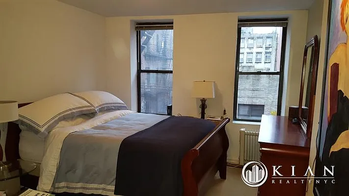 Rented by Kian Realty | media 14