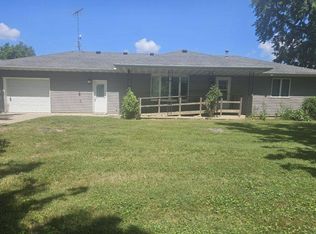 621 W 2nd St, Downing, MO 63536