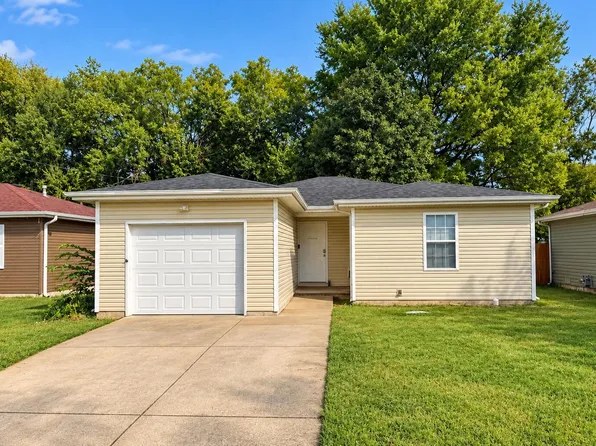 322 N Westport Avenue, Springfield, MO 65802