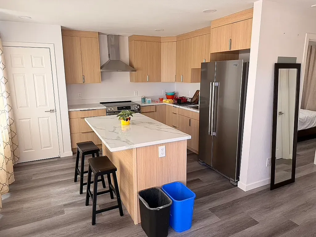 1 bed, 490 sqft, $2,100 — Photo 1