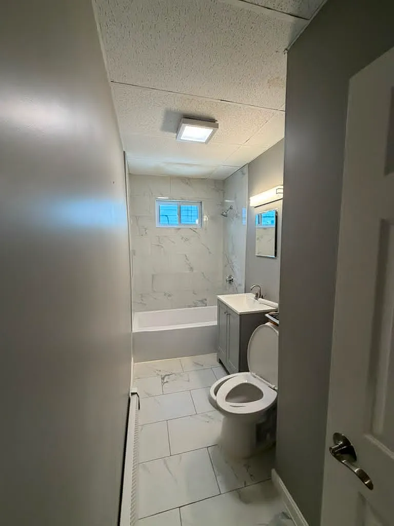 3 bed, 1000 sqft, $2,800 — Photo 4