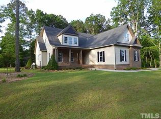 5104 Daviston Ct, Fuquay Varina, NC 27526