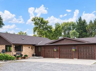 26003 Heritage Rd, Cold Spring, MN 56320