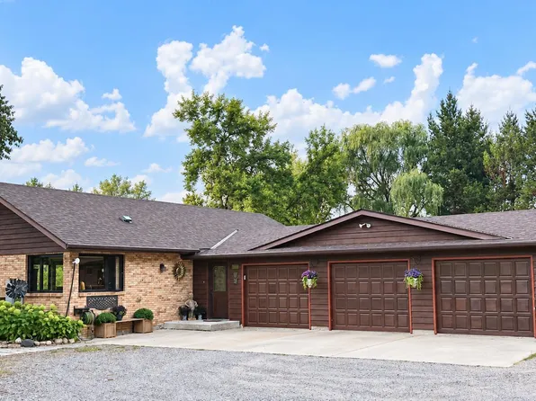 26003 Heritage Rd, Cold Spring, MN 56320