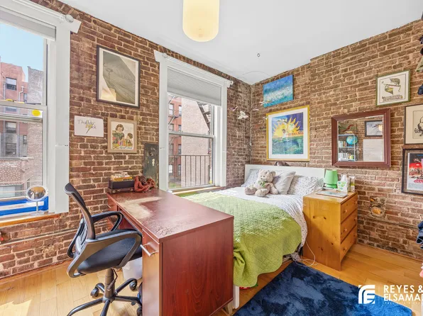 558 West 173rd Street image 5 of 10