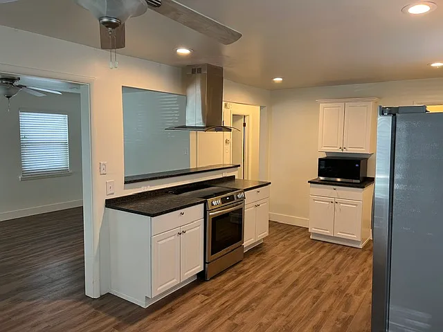 1017 S 800 E — Photo 36
