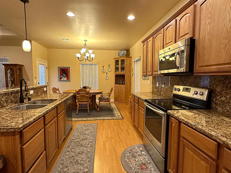 2020 Alan Ladd Dr — Photo 8