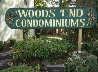 1611 Wood Ave APT B2, Roselle, NJ 07203