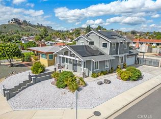 1401 W Heald Ave, Lake Elsinore, CA 92530