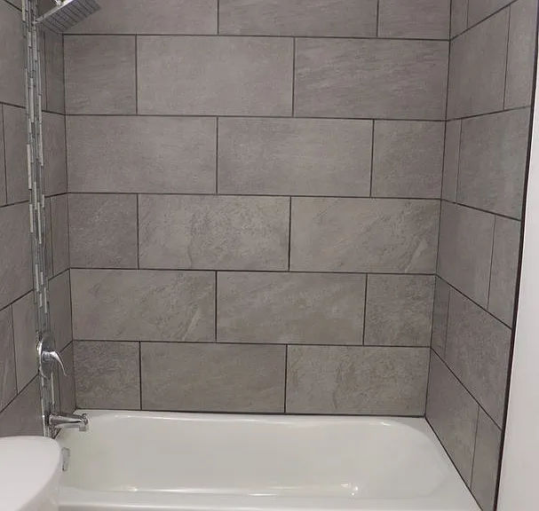 Winthrop Suites Apartments — Photo 22