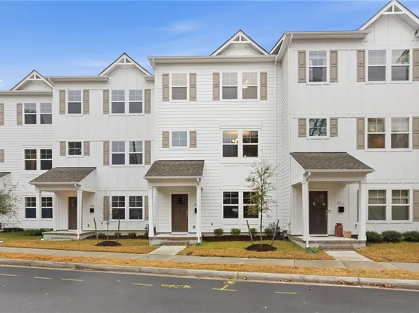 2923 Pretty Lake Ave, Norfolk, VA 23518