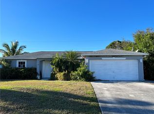 474 SE Cork Rd, Port Saint Lucie, FL 34984