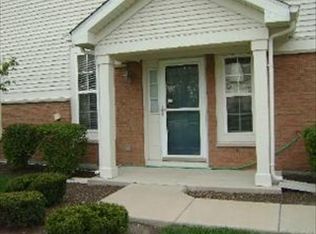 2132 Pembridge Ln, Joliet, IL 60431