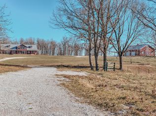 8119 Highway W, Pierce City, MO 65723