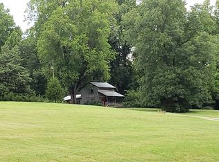 932 Beverly Heights Rd, Chatham, VA 24531