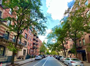 249 W 21st St #PENTHOUSE W, New York, NY 10011