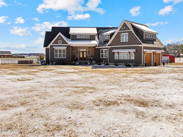 5344 Wayne Memorial Drive, Pikeville, NC 27863