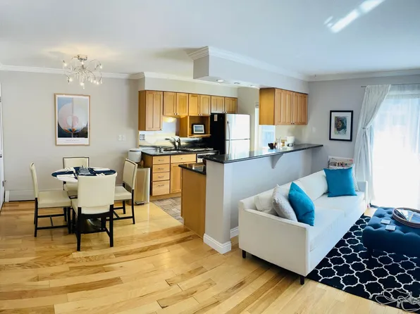 695 Manhattan Dr, Boulder, CO