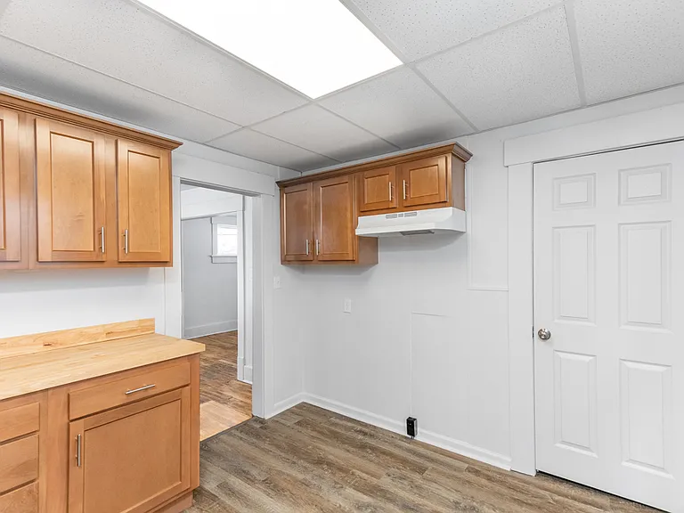 2202 Georgetown Rd NE — Photo 7