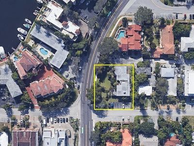 1353 Bayview Drive, Fort Lauderdale, FL, 33304