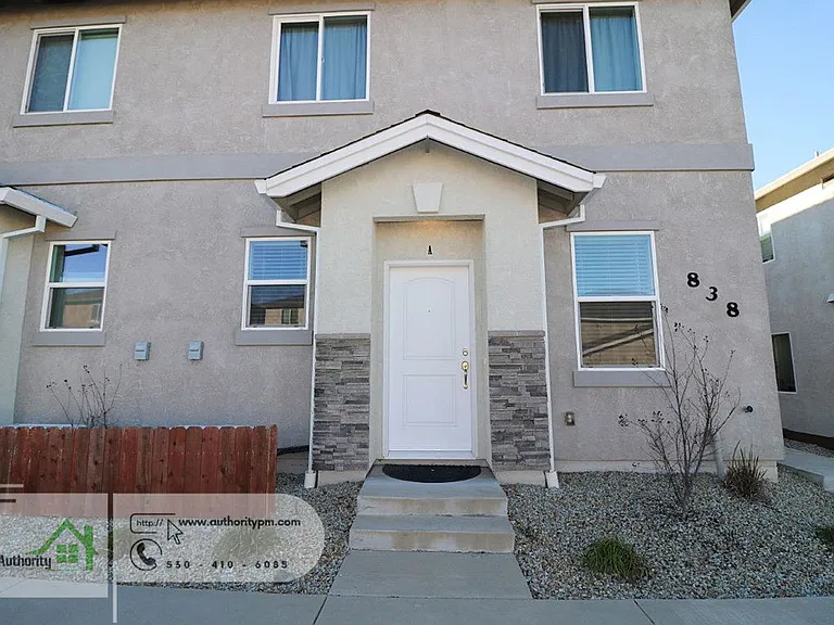 838 Mission De Oro Dr #A — Photo 3