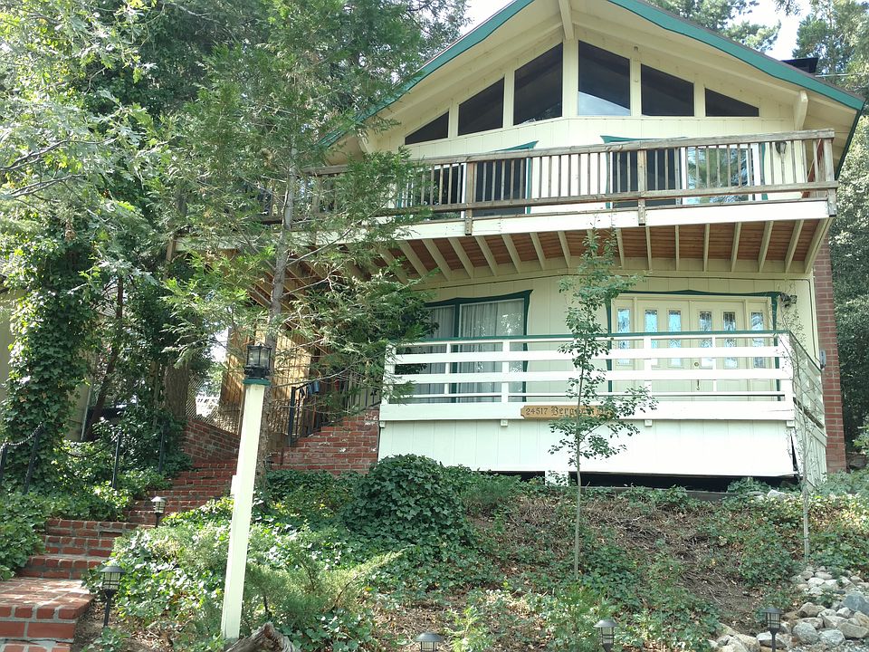1st image of 24517 Bernard Dr