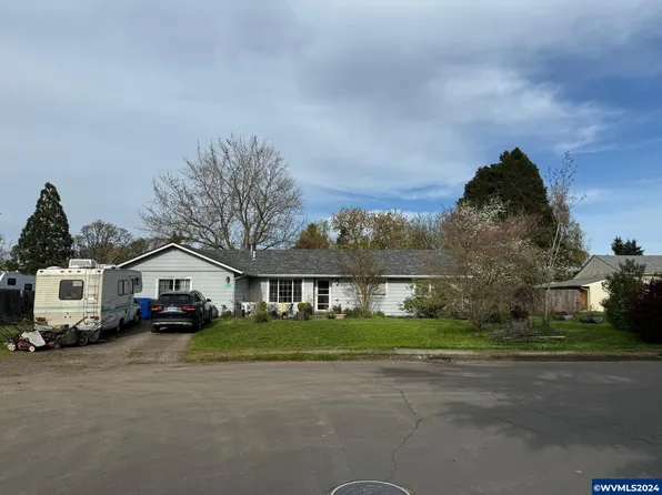 4296 Noon Ave NE, Keizer, OR 97303