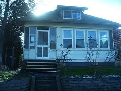 2nd image of 4235 S Spencer St