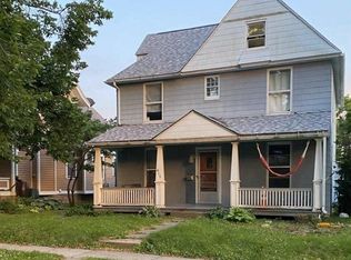 811 E Market St, Iowa City, IA 52245