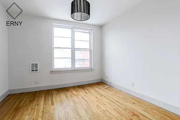 Rented by ERNY LLC | media 2