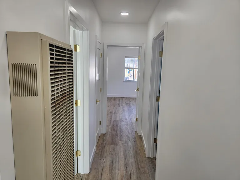 1802 Ocean Park Blvd — Photo 20