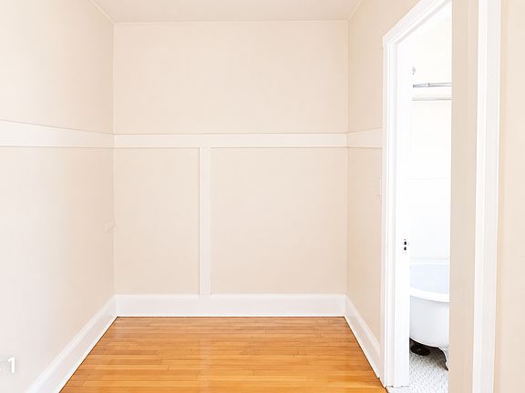 4th image of 178 Summit Ave APT 303